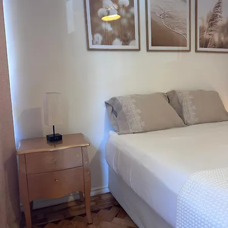 4Bed A Graca Lägenhet