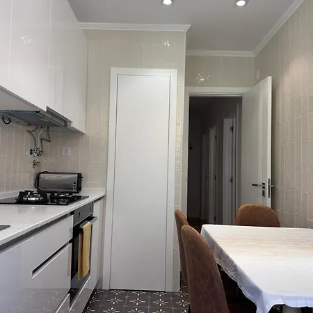 4Bed A Graca Lägenhet *